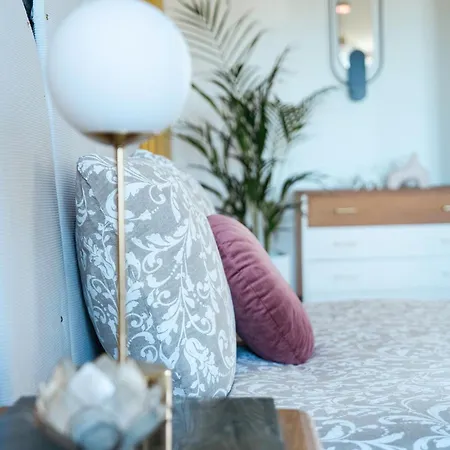 Le Pre De La Le * Urville-Nacqueville